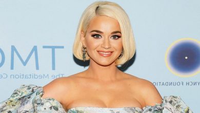 صورة النجمة كاتي بيري تظهر عارية تماما في “Daisies” – فيديو