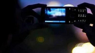 صورة فيديو “مخل بالحياء” يجر مغني راب مغربي للقضاء
