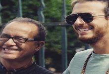 صورة البشير عبدو يبكي بسبب ابنه سعد لمجرد -فيديو
