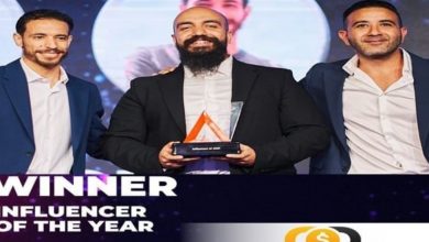 صورة فوز ثلاث من رواد الأعمال المغاربة بجائزة مؤثر العام بدبي لدورهم في خلق فرص شغل للشباب عبر الانترنيت