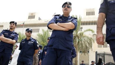 صورة بسبب الاتجار في المخدرات.. فنان شاب في قبضة الأمن