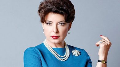 صورة دفاعا عن كلبها.. فنانة عربية تتعرض لإعتداء