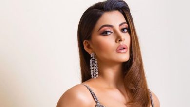 صورة حصري.. النجمة العالمية “Urvashi RAUTELA” تحل بالمغرب