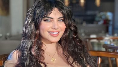 صورة بسبب سوء استخدام وسائل التواصل.. القبض على “بلوغر” شهيرة