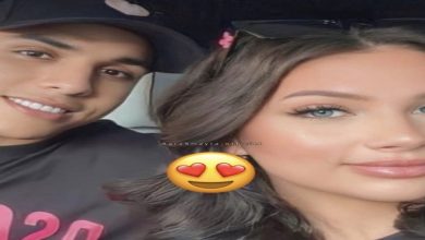 صورة إلى جانب فتاة حسناء.. الصبيري يخطف الأنظار