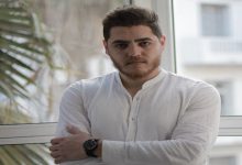 صورة جلال قريوا ينعي جدته بكلمات مؤلمة: “ربيتيني ملي تزاديت وفراقك صعيب”