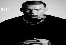 صورة أنس بسبوسي يعيش فرحة الأبوة لأول مرة -صورة