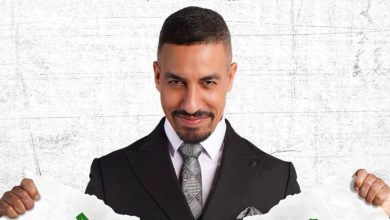 صورة ضحك وأجواء استثنائية.. يسار لمغاري يروّج لعرضه المرتقب بالجديدة