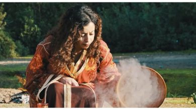 صورة نسرين الراضي تحتفل بفوزها في مهرجان “مالمو” -صور
