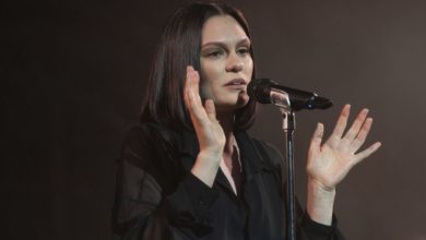 صورة “Jessie J” تفاجئ جمهورها بإعلان إصابتها بسرطان الثدي -فيديو