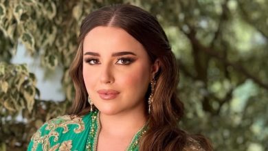 صورة يسرى بوحموش تفوز بجائزة أفضل ممثلة عن دورها في فيلم “طحالب مرة” -صورة