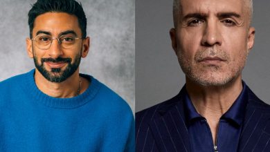 صورة نجوم تركيا.. أنس بوخش يستضيف أوزجان دينيز في “ABtalks”
