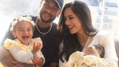 صورة نيمار وبرونا بيانكاردي يرزقان بابنتهما الثانية ويشاركان اللحظة مع الجمهور