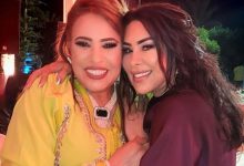 صورة نجاة الرجوي توثق لحظة لقائها بنجاة عتابو