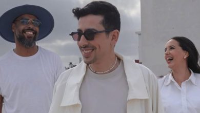صورة فيصل عزيزي يعلن تأجيل حفلات مجموعة “كلمة”