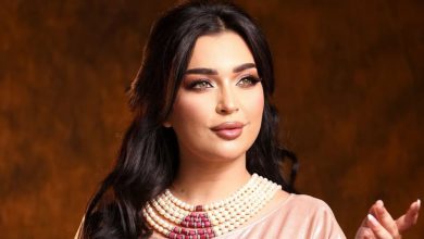 صورة فرح الفاسي تتلقى تكريما في مهرجان سلا الدولي لسينما المرأة -فيديو