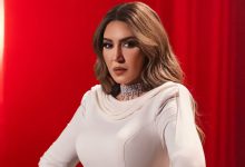 صورة أسماء لمنور تحط الرحال بجدة استعدادا لحفلها الفني -فيديو