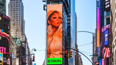 صورة “جايلان” تتألق عالميا كسفيرة EQUAL ARABIA في نيويورك تايمز سكوير