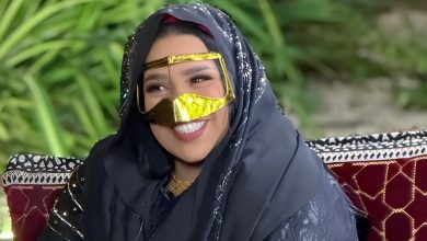 صورة شيماء سيف تؤدي مناسك العمرة وتطل بالنقاب