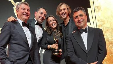 صورة “العبقري”.. التركي أراس بولوت إينيملي يتألق ويحصد جائزة الإيمي الدولية