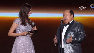 صورة فؤاد الزبادي يتلقى تكريما مميزا من إدارة “موسم الرياض”