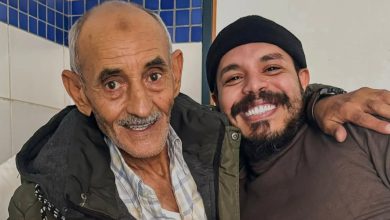 صورة بعد رحيل والده.. محمد الرفاعي يوجّه كلمة امتنان لجمهوره