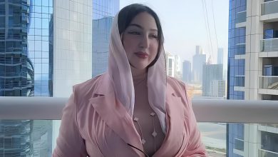 صورة صوفيا أولحيان تطلب الدعاء لوالدها