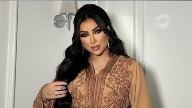 صورة دنيا بطمة تعود إلى الساحة الغنائية وتدخل الاستوديو لتسجيل عمل جديد