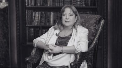 صورة بعد سنوات من المرض.. الموت يخطف سمية الألفي