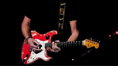 صورة الموت يخطف أيقونة موسيقى الروك -صورة