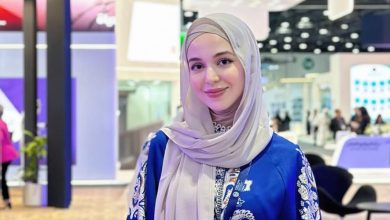 صورة إحسان بنعلوش تشهر زواجها وتوضح: “لا حبا في الظهور بل مشاركة للفرح”