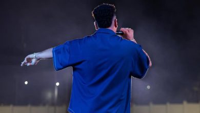 صورة توقيف فنان شهير بعد جدل حول محتوى أغانيه