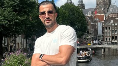 صورة بعد نشر صورة لحفل عقيقة.. أيوب العنباوي يكشف الحقيقة لجمهوره