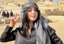 صورة من أمام الأهرامات.. فرح الفاسي تشارك إحساسها الخاص