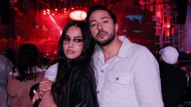 صورة منال بنشليخة تطلق لمحة من أغنيتها الجديدة “كلمات” برفقة زوجها -فيديو