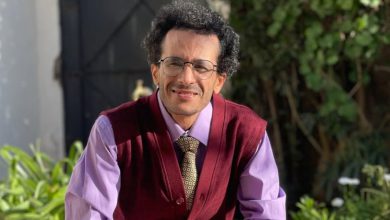 صورة فتاح الغرباوي بيرز الجمالية والرسالة الإنسانية لمسرحية “تخرشيش”