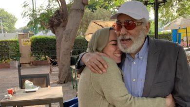 صورة حفيدة عبد الرحمن أبو زهرة تطلب الدعاء له بعد دخوله في غيبوبة -صورة