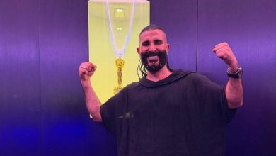 صورة أحمد سعد يدوّن اسمه في التاريخ كأول فنان عربي يغني على مسرح “الأوسكار”