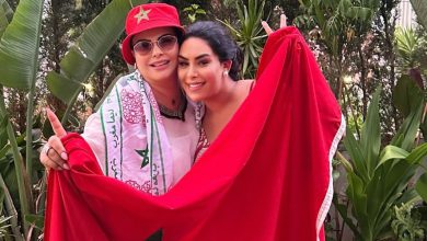 صورة نجاة الرجوي تستقبل لطيفة رأفت في منزلها.. والأخيرة تشيد بكرم ضيافتها