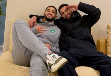 صورة شقيق إسماعيل الصيباري يدعو إلى احترام خصوصية عائلات لاعبي المنتخب المغربي