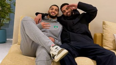 صورة شقيق إسماعيل الصيباري يدعو إلى احترام خصوصية عائلات لاعبي المنتخب المغربي