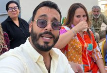 صورة رشيد رفيق يروج لعرضه الكوميدي بالاستعانة بأبطال “باك حر” -فيديو