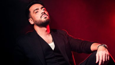 صورة رامي جمال يهدي جمهوره العربي هدية خاصة -فيديو